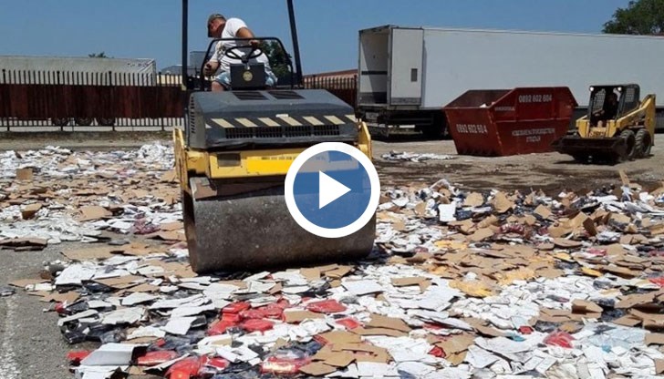 Близо 17 000 дрехи бяха нарязани