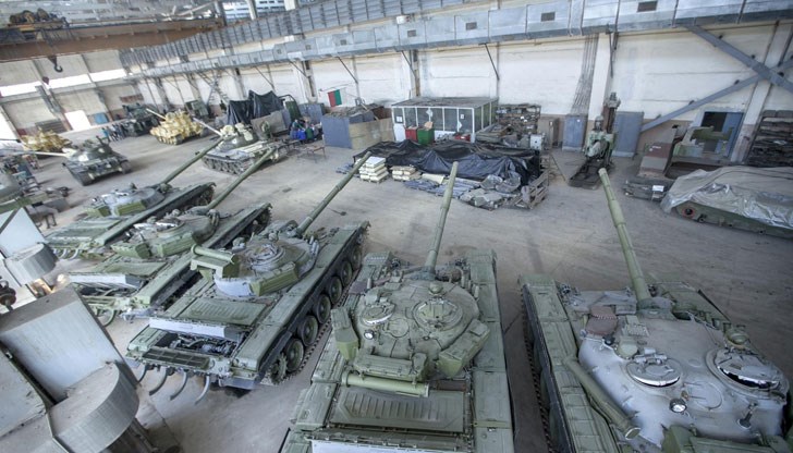 Същата схема се подготвяше от миналото правителство и за втория най-голям военен проект за придобиването на нови бронирани машини за около 1.5 млрд. лева Същата схема се подготвяше от миналото правителство и за втория най-голям военен проект за придобиването на нови бронирани машини за около 1.5 млрд. лева