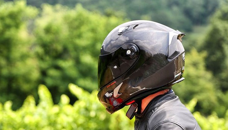 Обирът е извършен в бутик в Париж