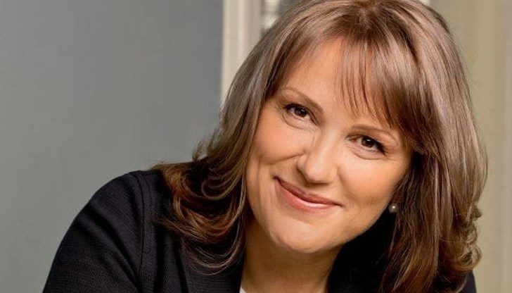 Та, в крайна сметка говорим за освобождаване от позиция, а не за отнемане на право да упражняваш професията си Та, в крайна сметка говорим за освобождаване от позиция, а не за отнемане на право да упражняваш професията си