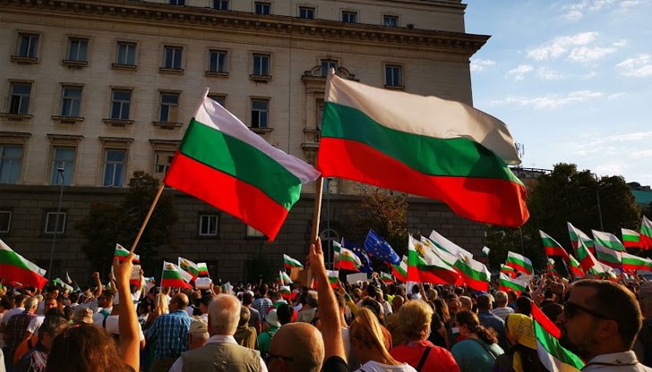 Те подхраниха съмненията в "мафиотската държава", пише "Нойе Цюрхер Цайтунг"