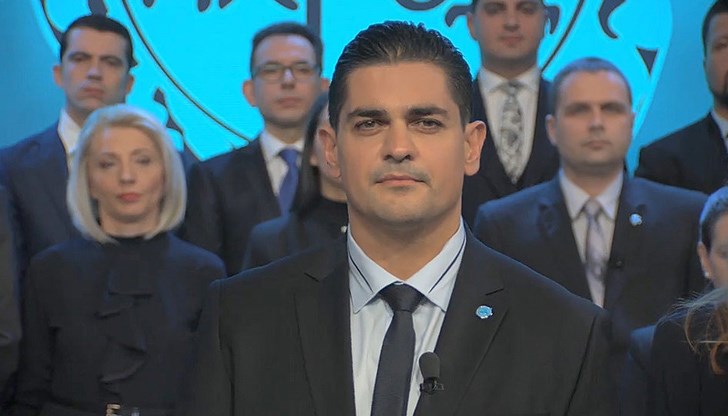 Той посочи, че е решение на политическото ръководство дали отново ще му бъде предложен министерски пост