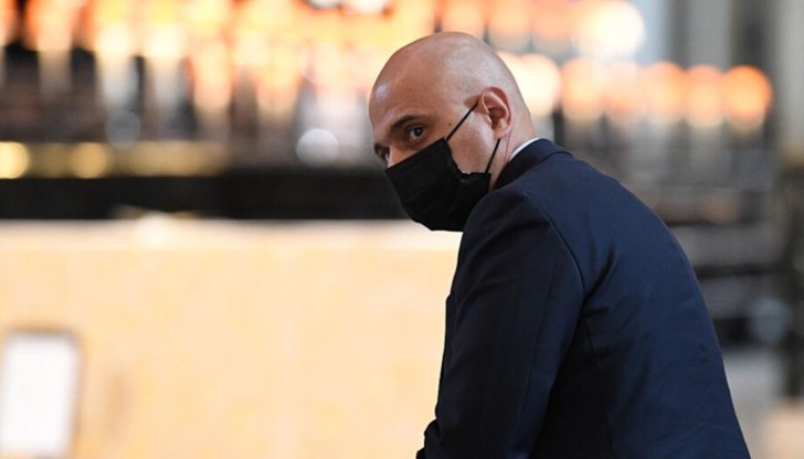 Той подчерта, че е получил две дози от ваксина срещу коронавируса и симптомите му са леки Той подчерта, че е получил две дози от ваксина срещу коронавируса и симптомите му са леки