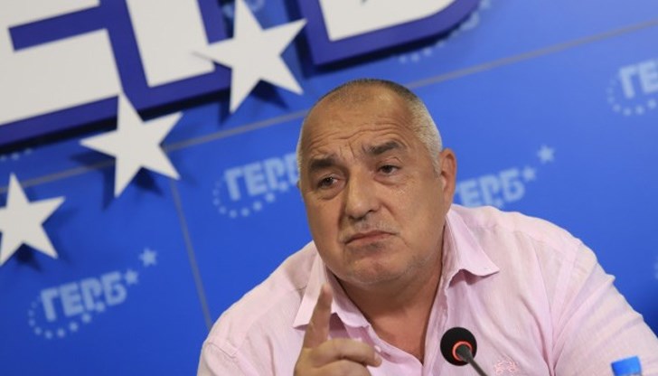 Не познавайки и след повече от десетилетие във властта на правомощията на отделните органи, Онуй директно обвини Бойко Рашков