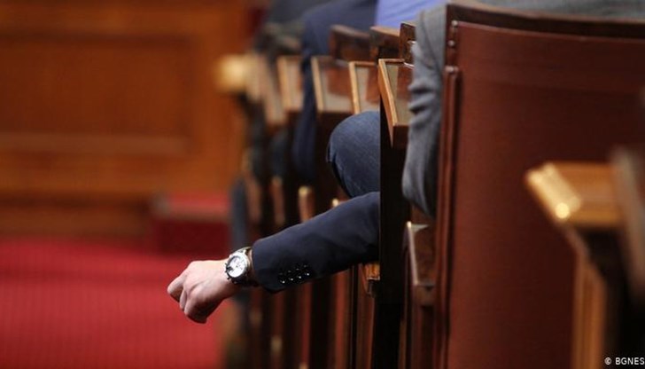 Неазбучен списък на десетте най-важни поведенчески знаци на партиите Неазбучен списък на десетте най-важни поведенчески знаци на партиите