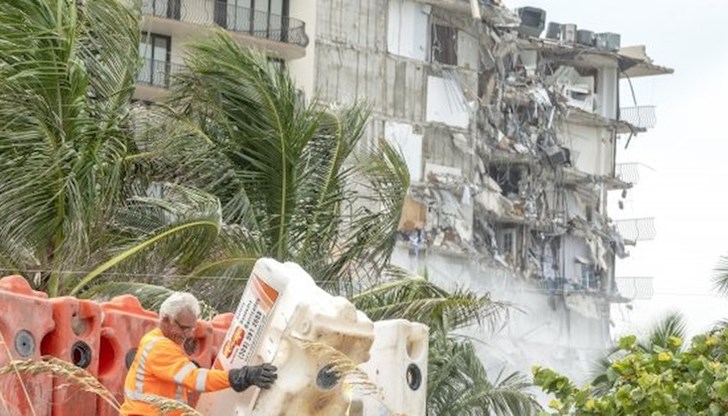 Още четири тела бяха открити сред развалините и така жертвите след инцидента вече са 16 Още четири тела бяха открити сред развалините и така жертвите след инцидента вече са 16