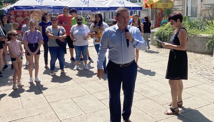 Участниците са от 6 до 16 години