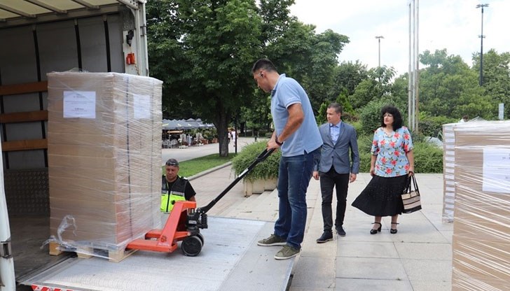 Машините за гласуване ще пристигнат към края на седмицата