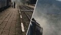 Локомотивът на влака Враца - София горя на гарата в Зверино