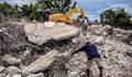 Броят на жертвите на земетресението в Хаити вече е над 2200 души