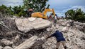 Броят на жертвите от земетресението в Хаити наближава 2000