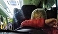 Автобус с 50 пътници едва не катастрофира, шофьорът заспивал няколко пъти