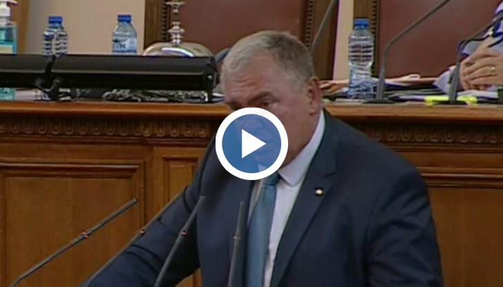 Проф. Михайлов коментира строежа на детската болница