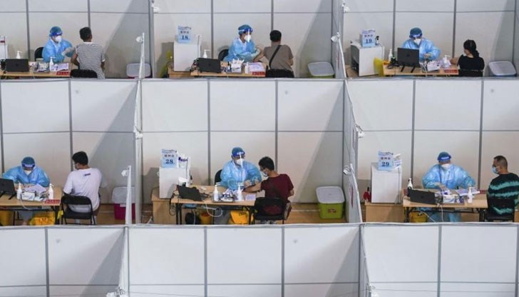 В операцията участваха повече от 28 000 здравни работници в близо 3 000 пункта за взимане на проби В операцията участваха повече от 28 000 здравни работници в близо 3 000 пункта за взимане на проби