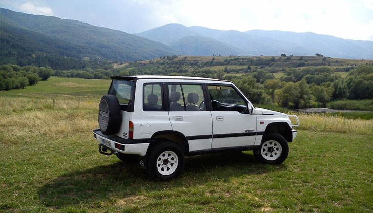 Издирването на лек автомобил "Сузуки Витара“ се прекратява / снимката е илюстративна / Издирването на лек автомобил "Сузуки Витара“ се прекратява / снимката е илюстративна /