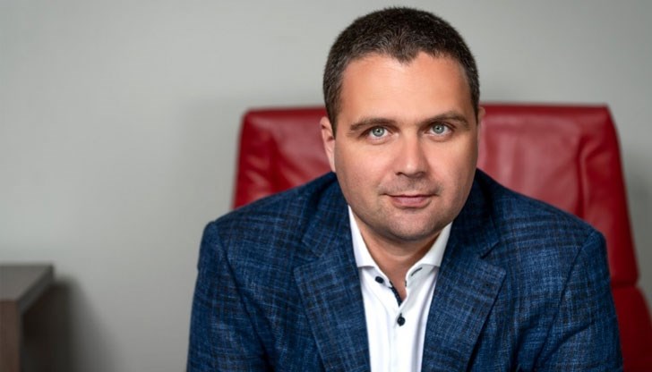 Ивайло Кожухаров се обърна към Татяна Дончева след днешното ѝ изказване Ивайло Кожухаров се обърна към Татяна Дончева след днешното ѝ изказване