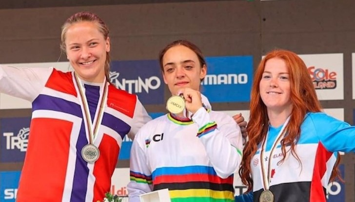 17-годишната Изабела Янкова спечели исторически първи златен медал от Световно първенство по колоездене във Вал Ди Соле, Италия