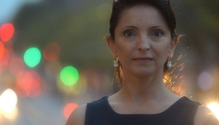 От месец той е заключен в апартамент на хляб и вода От месец той е заключен в апартамент на хляб и вода