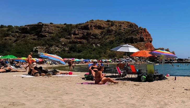 Ресторантьорите държат високите цени заради чуждестранните посетители. А те основно са отседнали в хотели с All inclusive Ресторантьорите държат високите цени заради чуждестранните посетители. А те основно са отседнали в хотели с All inclusive