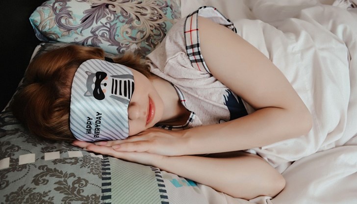 Сюжетът на романтично-комичната история е достоен за роман