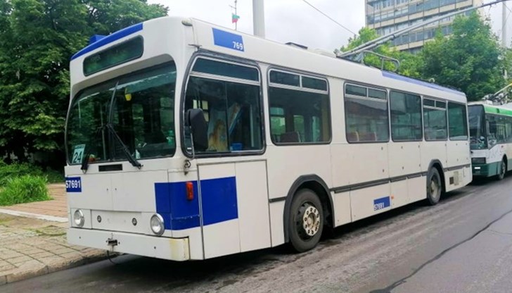 Възложител на поръчката е общинското предприятие „Общински автотранспорт“