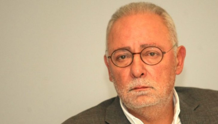 Поклонението пред тленните останки на Радосвет Радев ще се състои на 10 август, вторник Поклонението пред тленните останки на Радосвет Радев ще се състои на 10 август, вторник