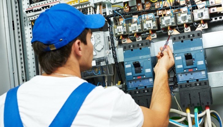 Заглавието на писмата директно заплашва потребителите, че имат предизвестие за преустановяване на електроснабдяването Заглавието на писмата директно заплашва потребителите, че имат предизвестие за преустановяване на електроснабдяването