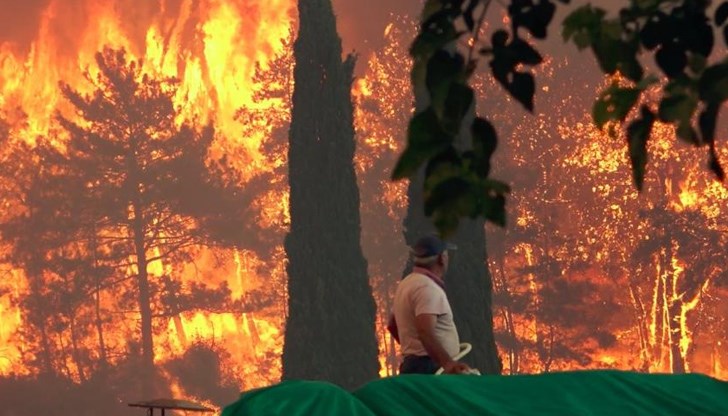 Твърде често през последните години пожарите ескалират далеч над нормалния им размер и интензитет Твърде често през последните години пожарите ескалират далеч над нормалния им размер и интензитет