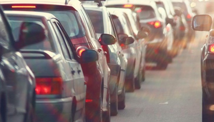 Колоната от коли стига почти до Крайморие