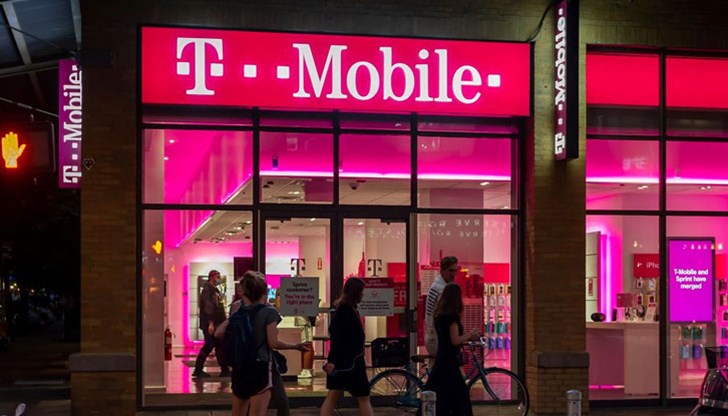 Течът включва номера на социално осигуряване, информация за шофьорски книжки, имена и дати на раждане Течът включва номера на социално осигуряване, информация за шофьорски книжки, имена и дати на раждане