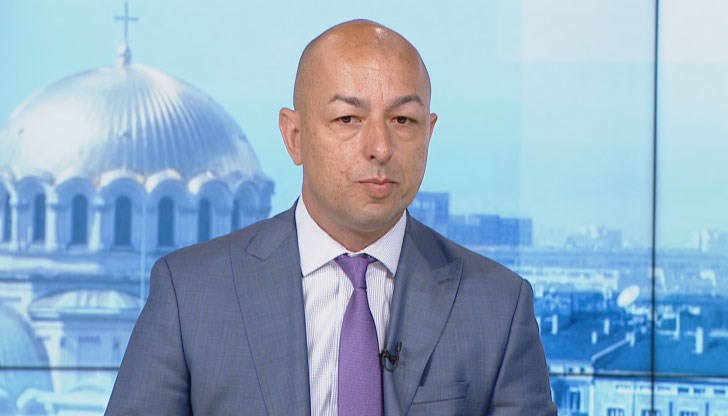 България трябва час по-скоро да внесе в Брюксел плана за възстановяване, независимо от критиките България трябва час по-скоро да внесе в Брюксел плана за възстановяване, независимо от критиките