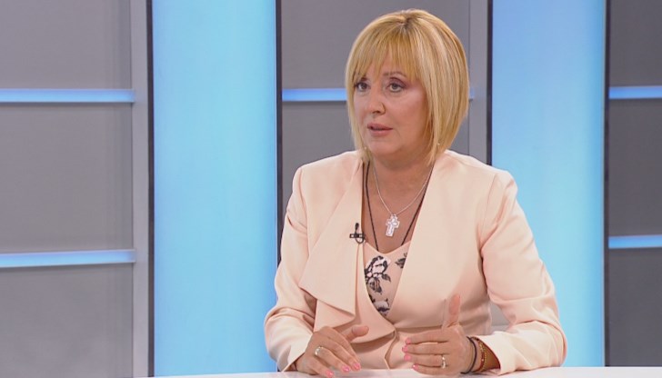 "Където и да пипнеш, след ГЕРБ е потоп", каза още лидерът на "Изправи се БГ! Ние идваме!".