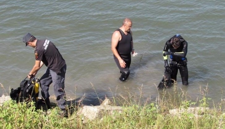 Полицейски служители открили тялото му в близост до мястото, където е изчезнал