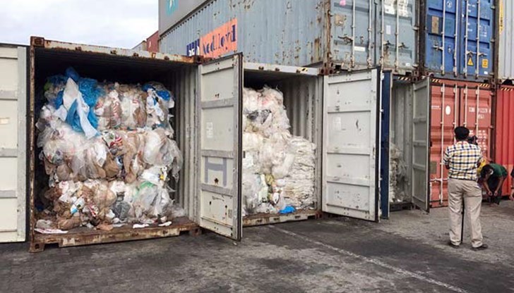 Целта е да се спре вносът на такива боклуци, които могат само да се горят и депонират