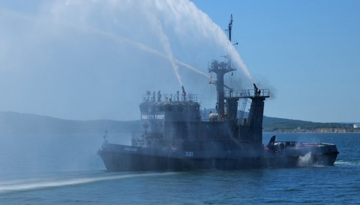 Азeрбaйджанец, работил на борда на търговски кораб е обявен за изчезнал днес Азeрбaйджанец, работил на борда на търговски кораб е обявен за изчезнал днес