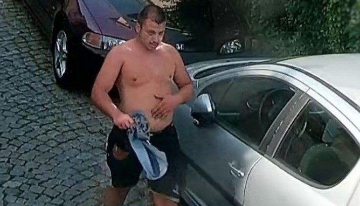 Въпреки положените усилия от криминалистите, до момента самоличността на извършителя е неустановена