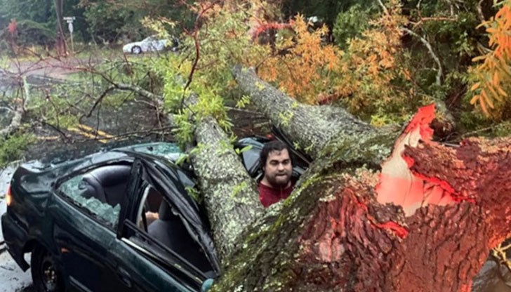 37-годишният Хенри по чудо остана жив в премазаната си кола