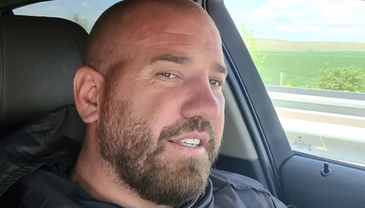 Когато Борисов беше на власт по някакъв начин спираше бежанците. Аз също съм обикалял по границите и съм ги спирал. Когато Борисов беше на власт по някакъв начин спираше бежанците. Аз също съм обикалял по границите и съм ги спирал.