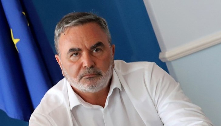 Хората са уморени и масово не спазват дори елементарни указания Хората са уморени и масово не спазват дори елементарни указания