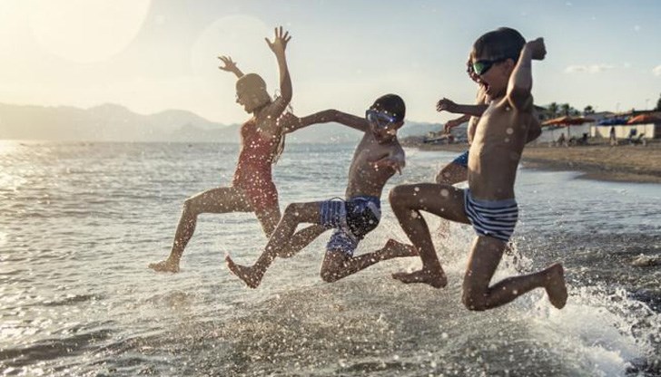 Причината е новата вълна на коронавируса Причината е новата вълна на коронавируса