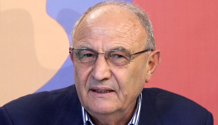 Оправдава се моето предположение, заяви професора