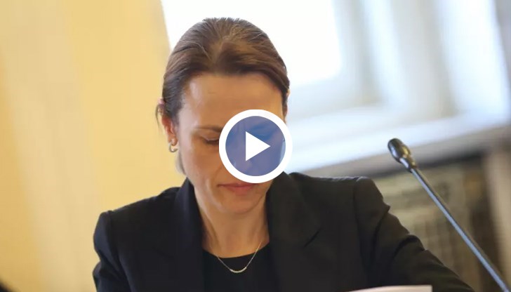 Ива Митева заяви, че все още не знае дали ще се кандидатира за депутат на следващи избори