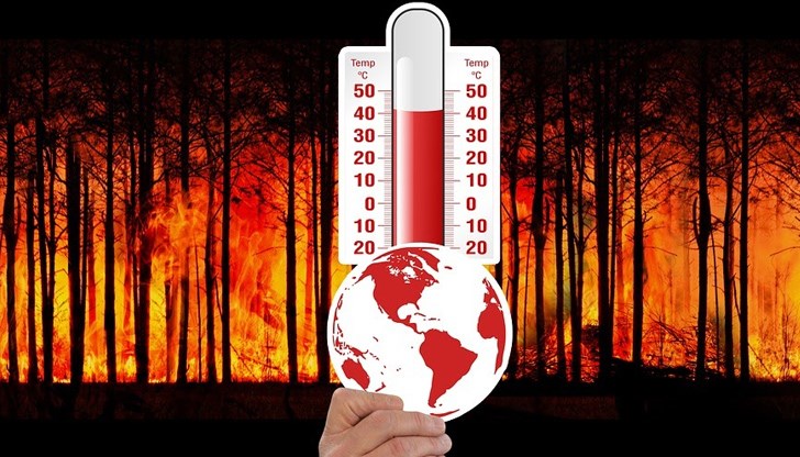 Екстремален индекс за пожароопасност е в сила за територии в 23 области в страната, сред които и Русе