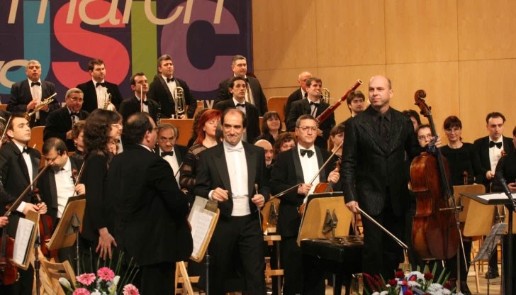 Дълго чаканата 60-годишнина на фестивала ще се състои Дълго чаканата 60-годишнина на фестивала ще се състои