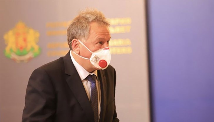 Облекченията целят да насърчат персонала на обществени обекти да се ваксинира