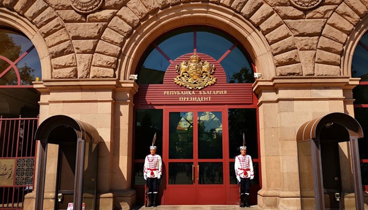 Николай Хаджигенов, допусна че кандидатът на ИТН Пламен Николов не е посочен от ПГ на ИТН, както пише в Конституцията Николай Хаджигенов, допусна че кандидатът на ИТН Пламен Николов не е посочен от ПГ на ИТН, както пише в Конституцията