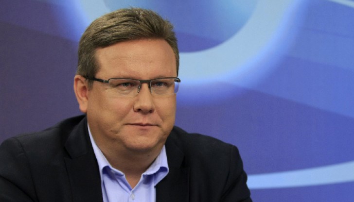 Харвардският оптимизъм среща българския потенциал на глупостта, ако перифразирам един от слоганите на “Америка за България Харвардският оптимизъм среща българския потенциал на глупостта, ако перифразирам един от слоганите на “Америка за България