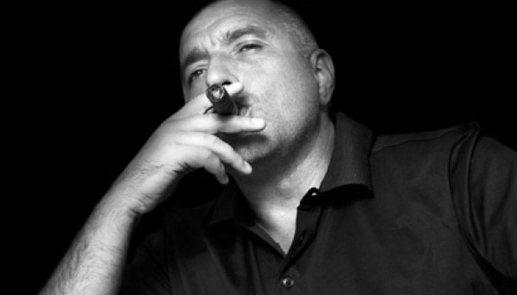 Хора, не се поддавайте на тази пропаганда и манипулации! И не забравяйте случилото се!