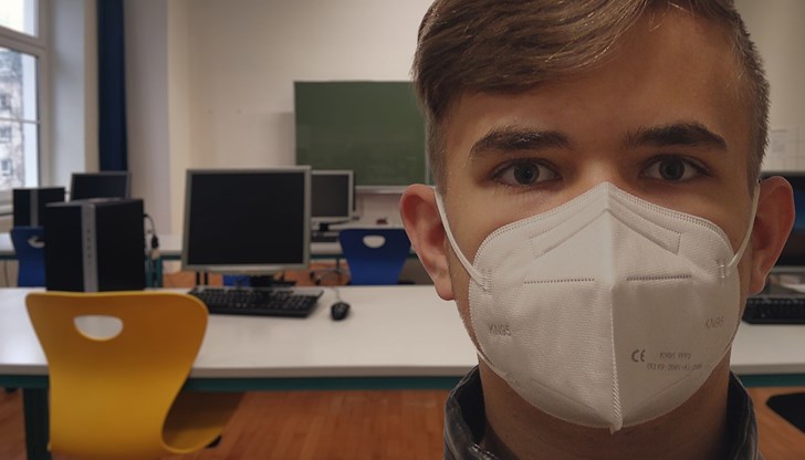 Вече е ясно, че при 10% заболели ученици ще се преминава в онлайн обучение