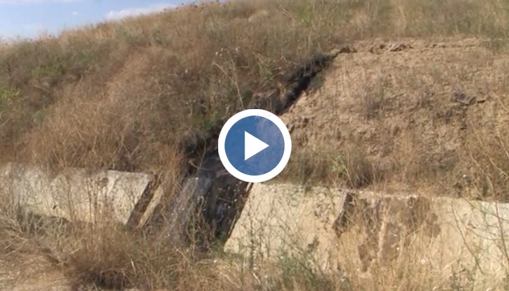 Мястото на разлива е в непосредствена близост до автоморгата за камиони